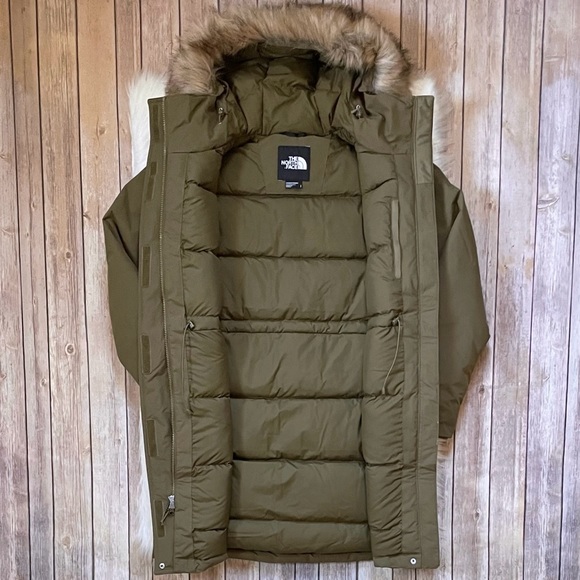 The North Face Women’s Arctic Parka II Coat In Military Olive - Picture 5 of 10